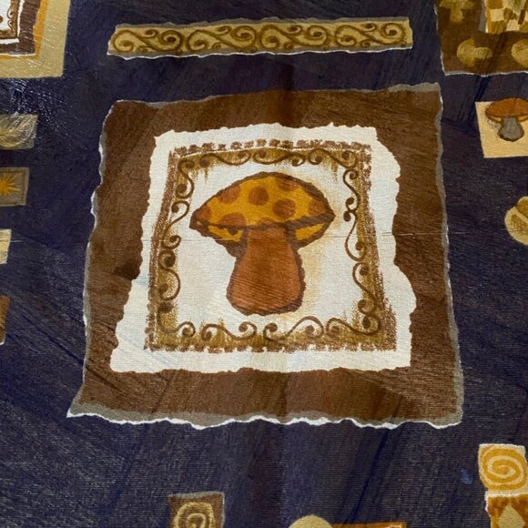 Whimsical vintage mushroom and forest square scarf - Picture 5 of 12